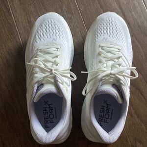 Women’s New Balance 880 size 10